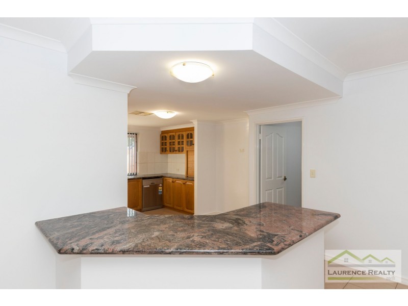 5 Seville Crest, Mindarie WA 6030