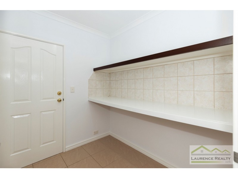 5 Seville Crest, Mindarie WA 6030