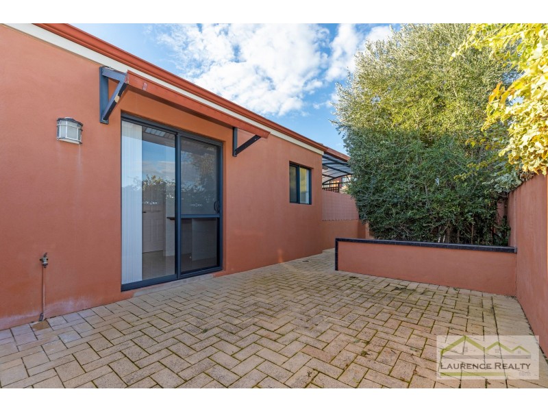 5 Seville Crest, Mindarie WA 6030