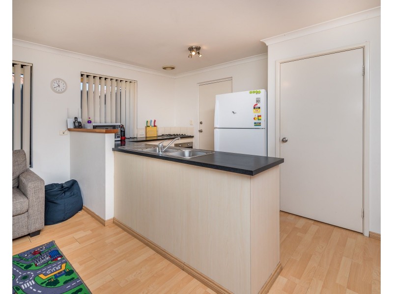 5 Ferry Way, Quinns Rocks WA 6030