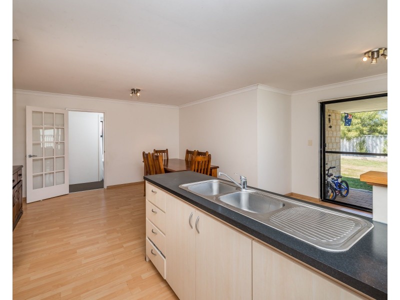 5 Ferry Way, Quinns Rocks WA 6030