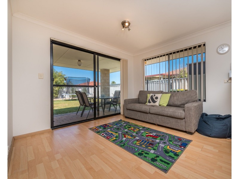 5 Ferry Way, Quinns Rocks WA 6030