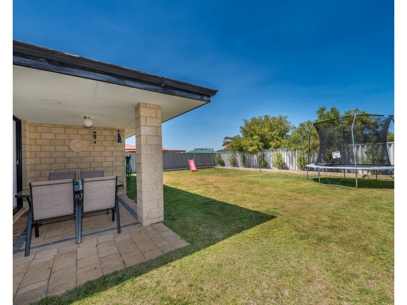 5 Ferry Way, Quinns Rocks WA 6030