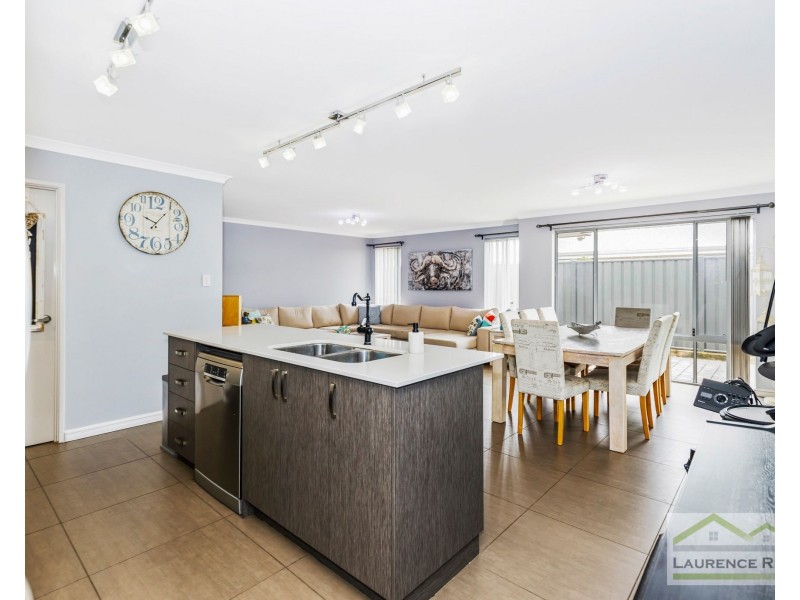 54 Glasshouse Drive, Banksia Grove WA 6031