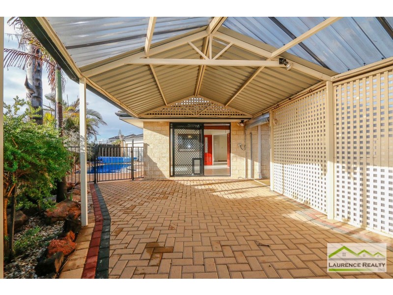 15 Mal Bay Court, Mindarie WA 6030