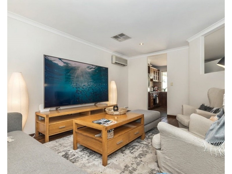 12 Throssell Place, Clarkson WA 6030