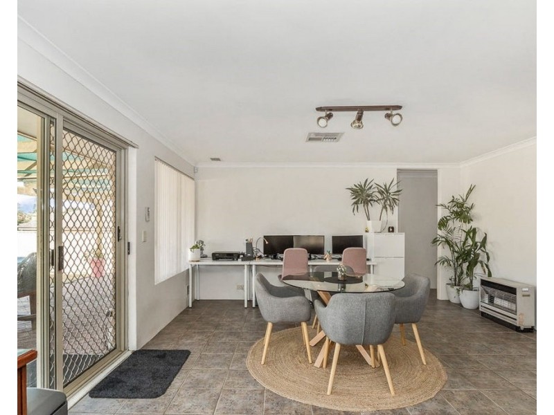 12 Throssell Place, Clarkson WA 6030