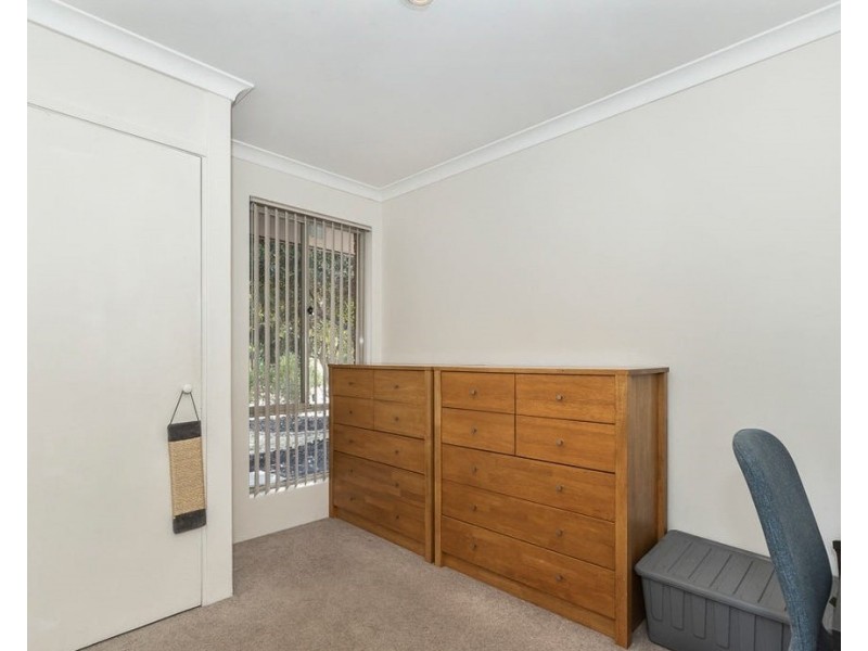 12 Throssell Place, Clarkson WA 6030