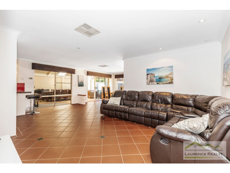 24 Felton Retreat, Mindarie WA 6030