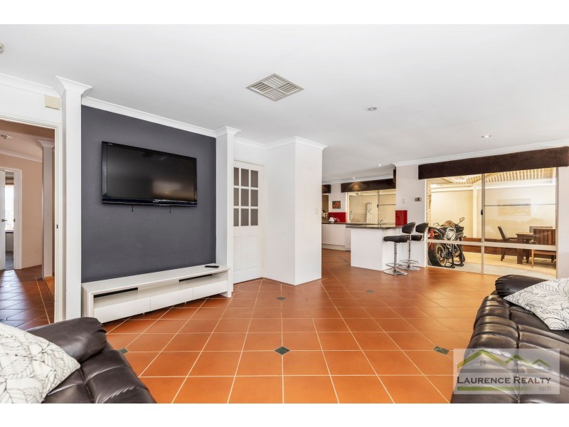 24 Felton Retreat, Mindarie WA 6030