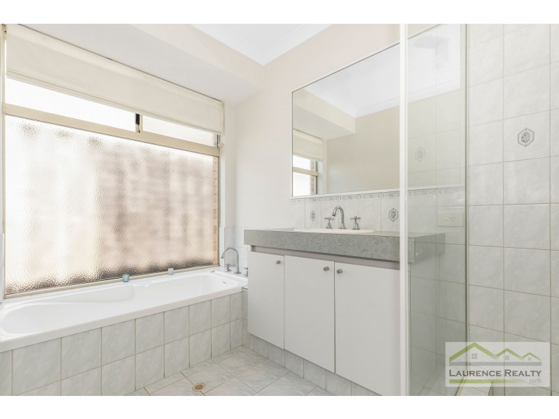 24 Felton Retreat, Mindarie WA 6030