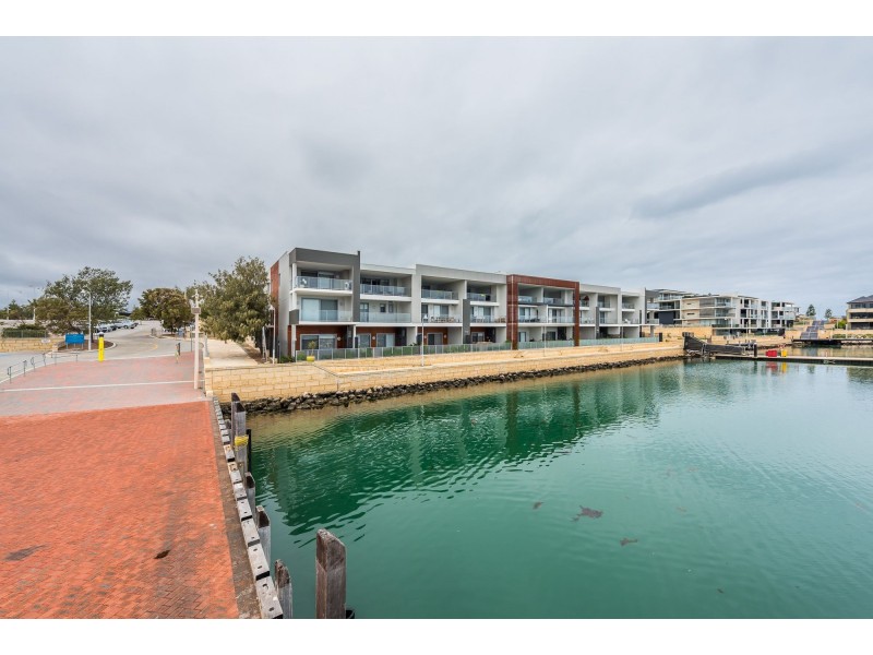 LG 4/1 Tacoma Lane, Mindarie WA 6030