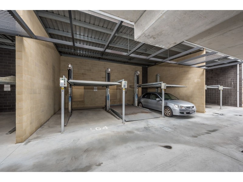 LG 4/1 Tacoma Lane, Mindarie WA 6030