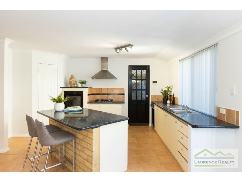8 Ayr Way, Mindarie WA 6030