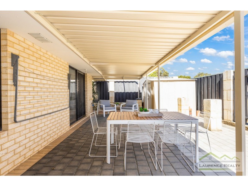 8 Ayr Way, Mindarie WA 6030