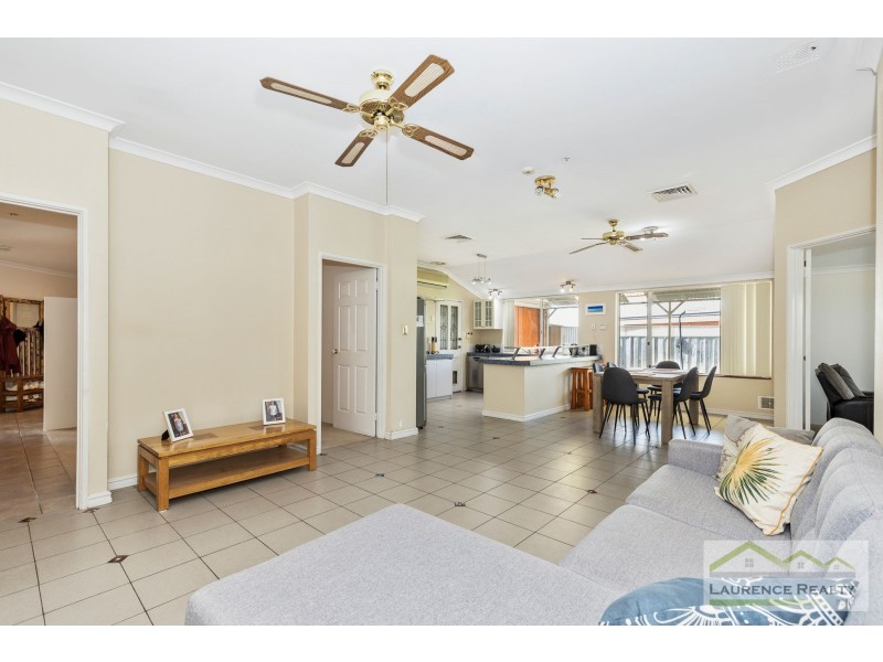 14 Mal Bay Court, Mindarie WA 6030
