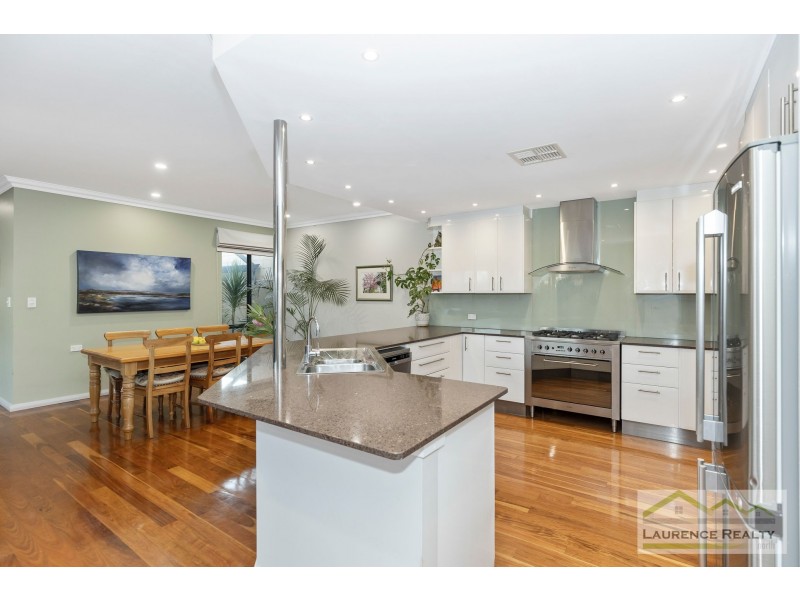 7 Penzance Terrace, Mindarie WA 6030