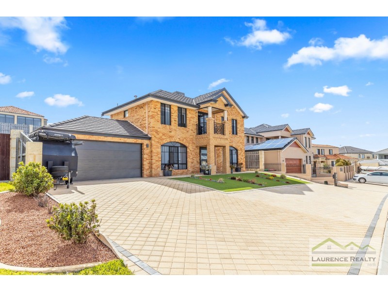 10 Lena Pass, Mindarie WA 6030