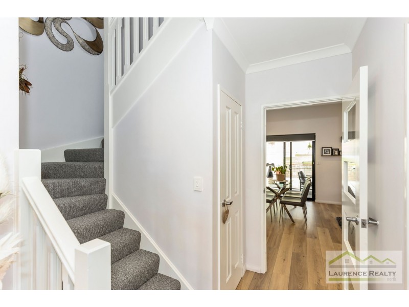 10 Lena Pass, Mindarie WA 6030