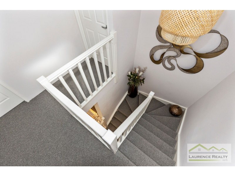 10 Lena Pass, Mindarie WA 6030