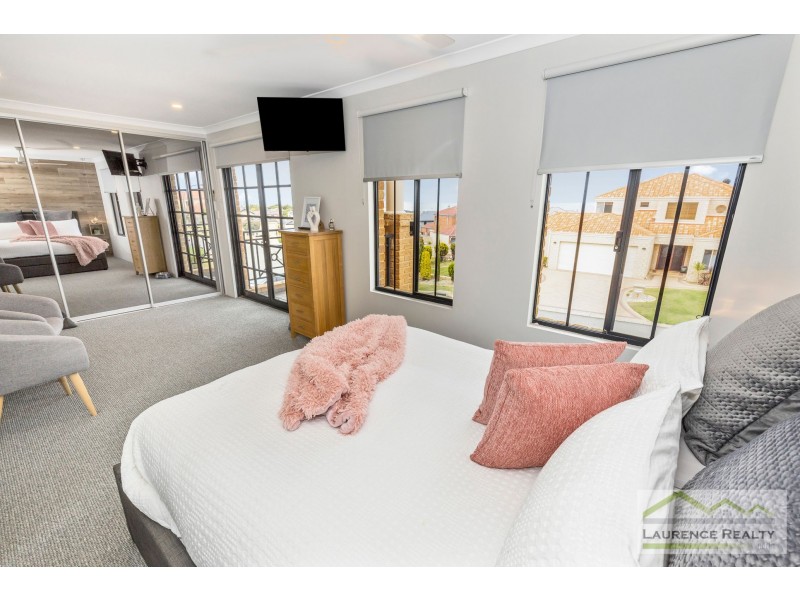 10 Lena Pass, Mindarie WA 6030