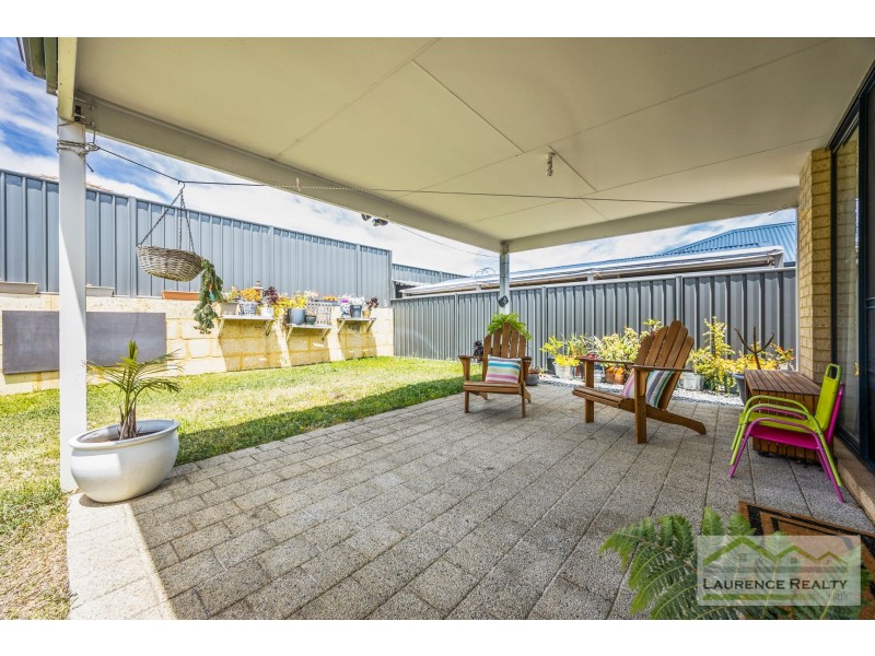 46 Leschenault Loop, Banksia Grove WA 6031