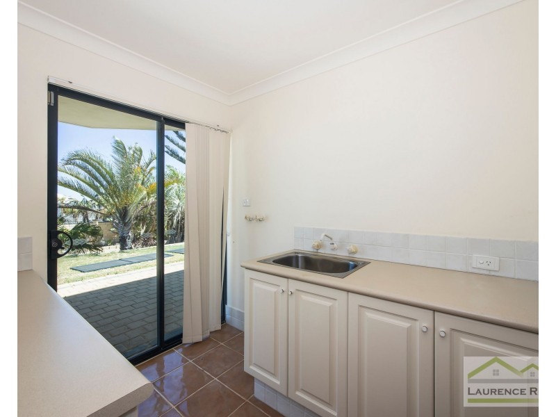 11 Caldera Close, Mindarie WA 6030