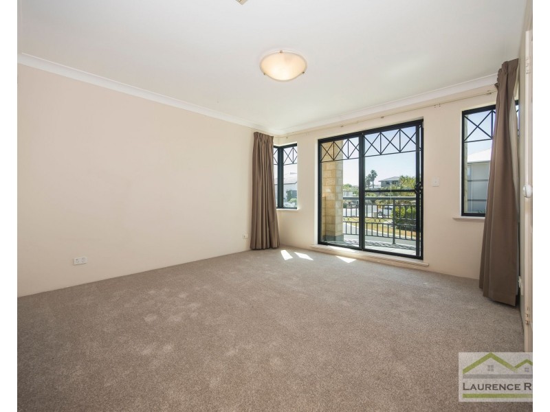 11 Caldera Close, Mindarie WA 6030