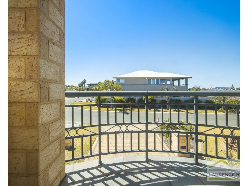 11 Caldera Close, Mindarie WA 6030