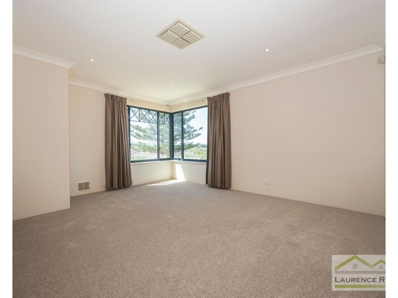 11 Caldera Close, Mindarie WA 6030