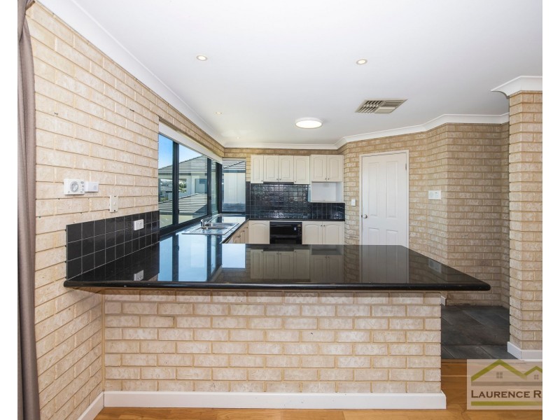 11 Caldera Close, Mindarie WA 6030