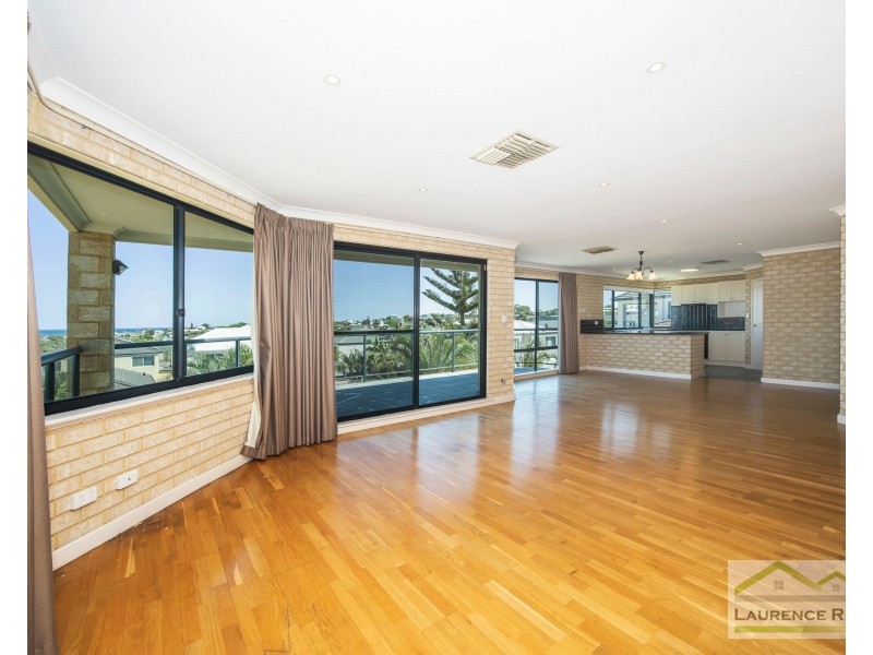 11 Caldera Close, Mindarie WA 6030