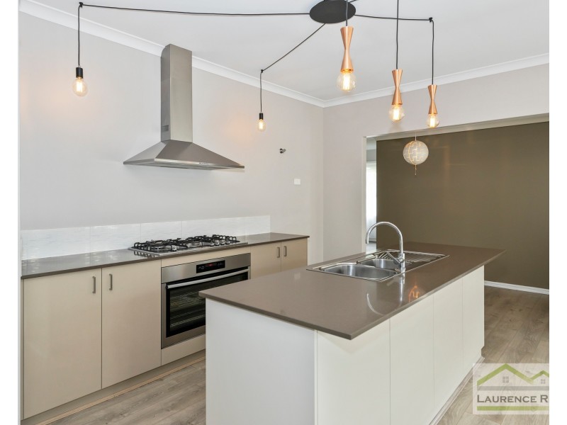 7 Manila Road, Clarkson WA 6030