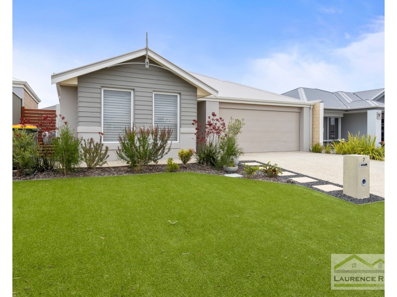 7 Manila Road, Clarkson WA 6030