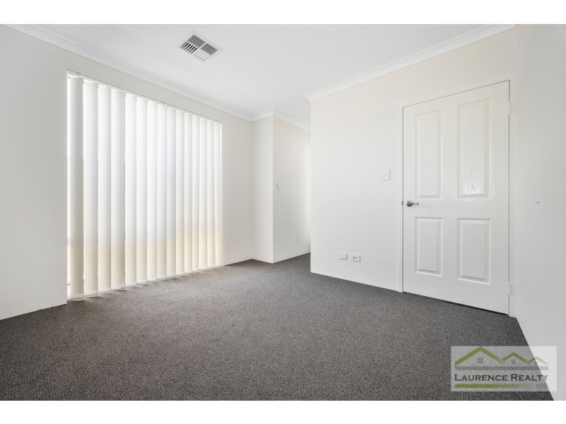 17 Reef Break Drive, Two Rocks WA 6037