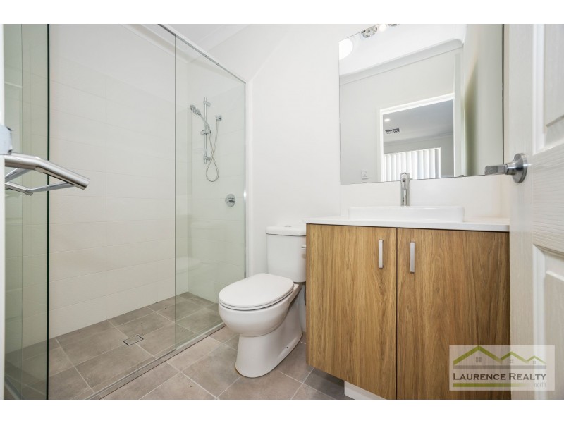 17 Reef Break Drive, Two Rocks WA 6037