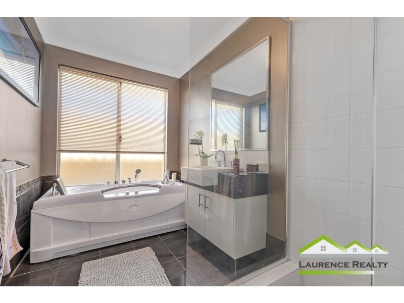 9 Melvich Green, Butler WA 6036