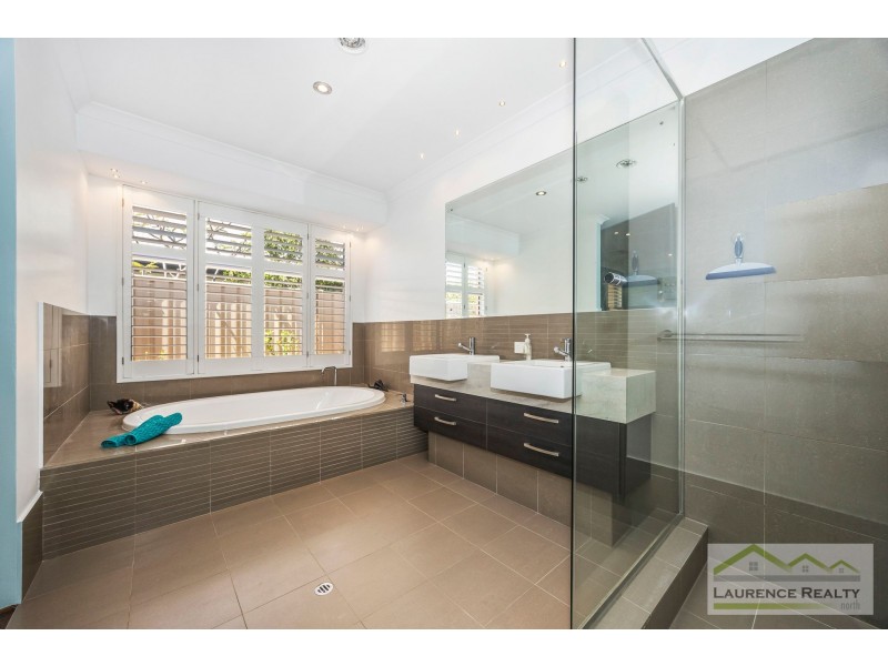 21 Newmarket Parade, Butler WA 6036