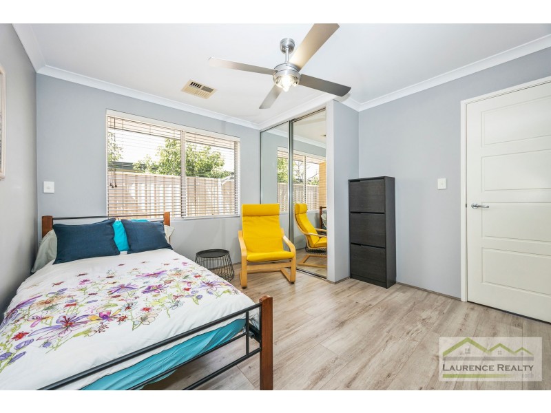 21 Newmarket Parade, Butler WA 6036