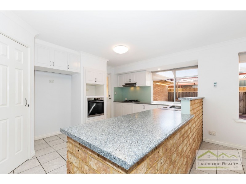 32 Rothesay Heights, Mindarie WA 6030
