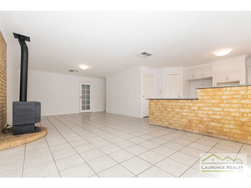 32 Rothesay Heights, Mindarie WA 6030