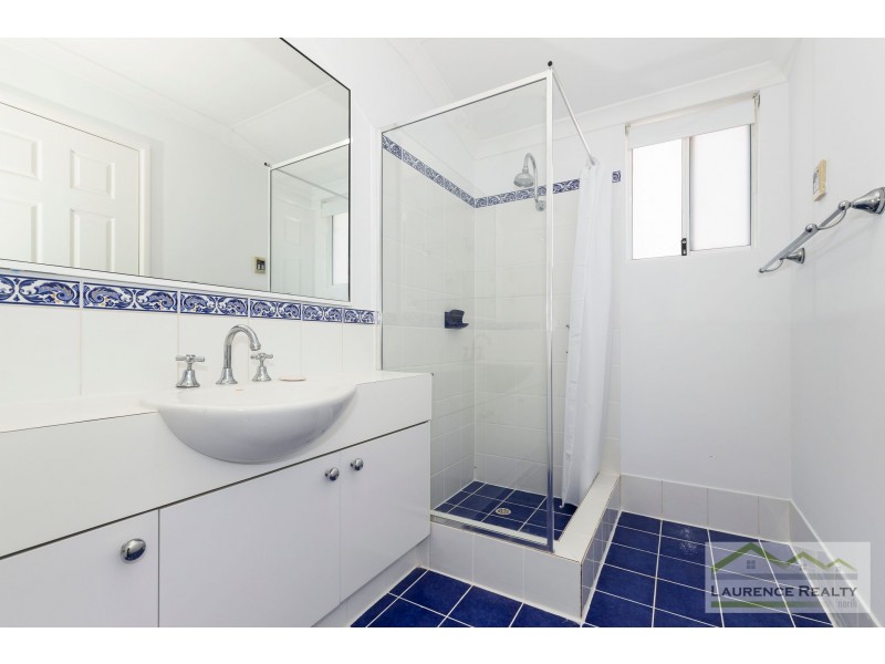 32 Rothesay Heights, Mindarie WA 6030