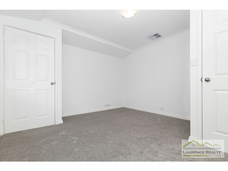 32 Rothesay Heights, Mindarie WA 6030