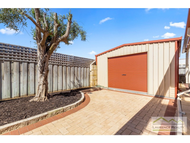 32 Rothesay Heights, Mindarie WA 6030