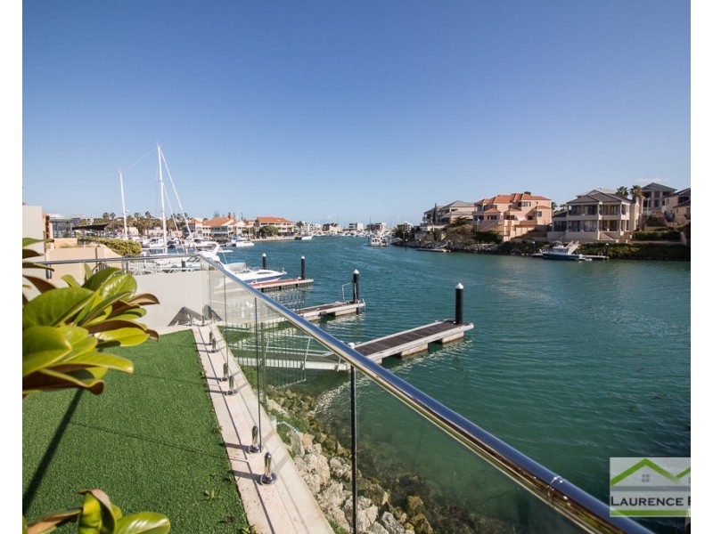 1/4 Itea Place, Mindarie WA 6030