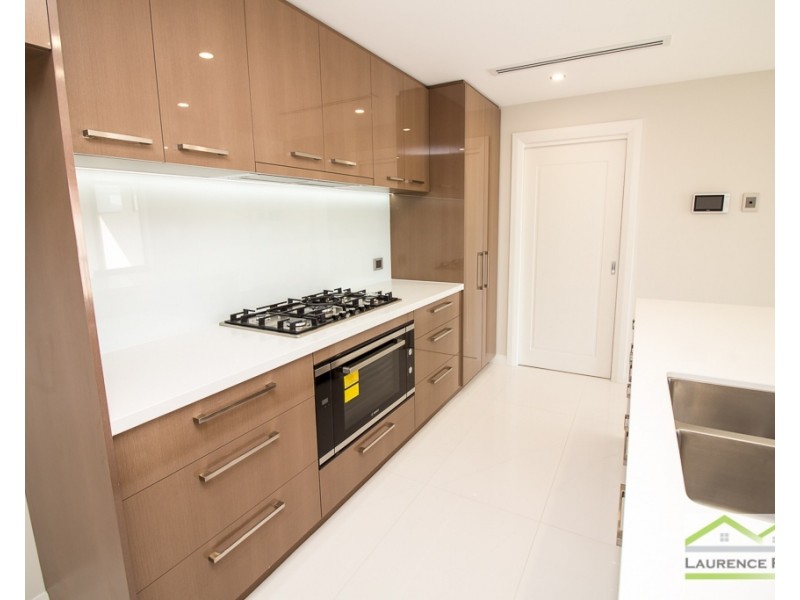 1/4 Itea Place, Mindarie WA 6030