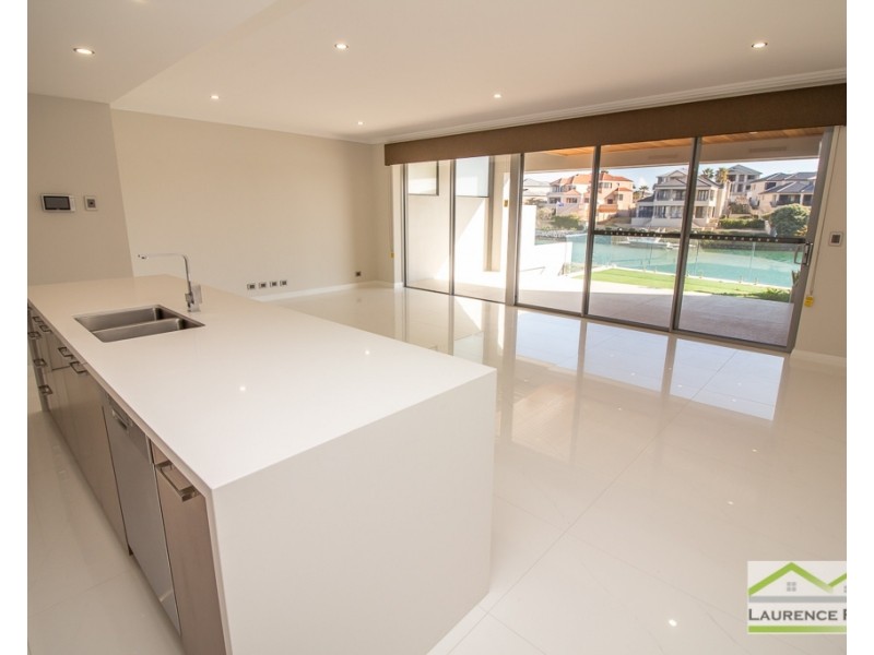 1/4 Itea Place, Mindarie WA 6030