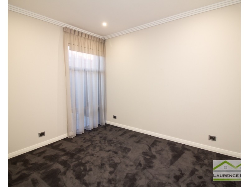 1/4 Itea Place, Mindarie WA 6030