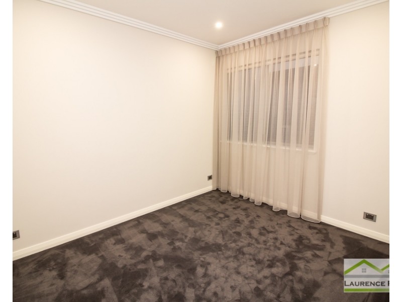 1/4 Itea Place, Mindarie WA 6030