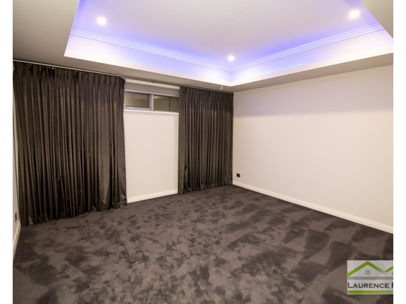 1/4 Itea Place, Mindarie WA 6030